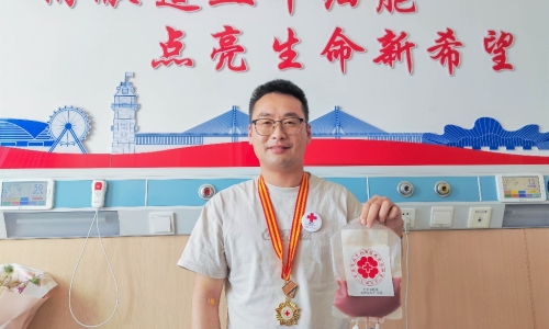 五四進(jìn)行時(shí)丨桐昆人施靈童：以“生命火種”詮釋新時(shí)代青年擔(dān)當(dāng)！